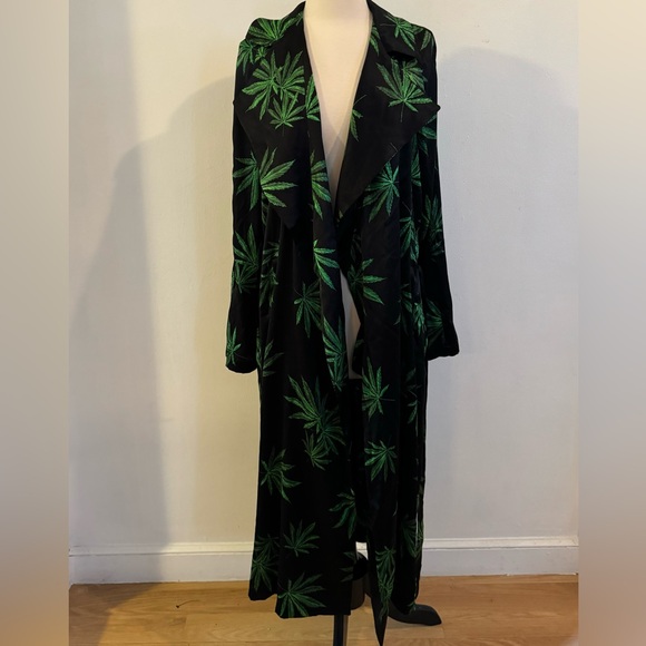 We Are Leone Long Silk Cannabis Leaf Duster Kimono with Belt XS/S - Picture 7 of 14